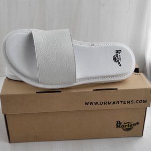 BNIB Dr. Martens Sandals - size 8